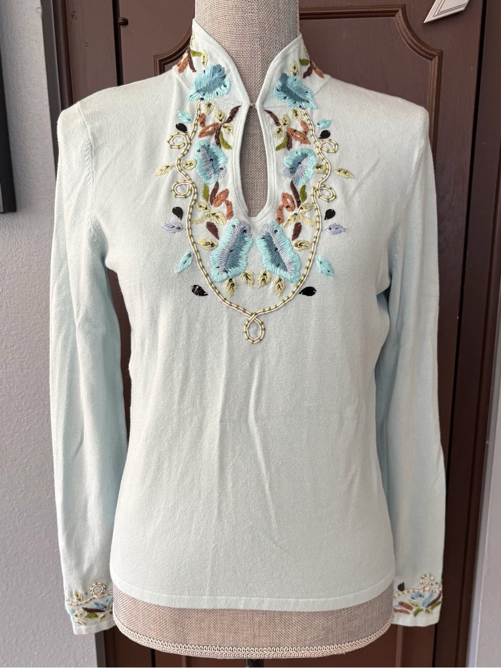 Vintage Cabo Light Blue Embroidered Keyhole Long Sleeve Top